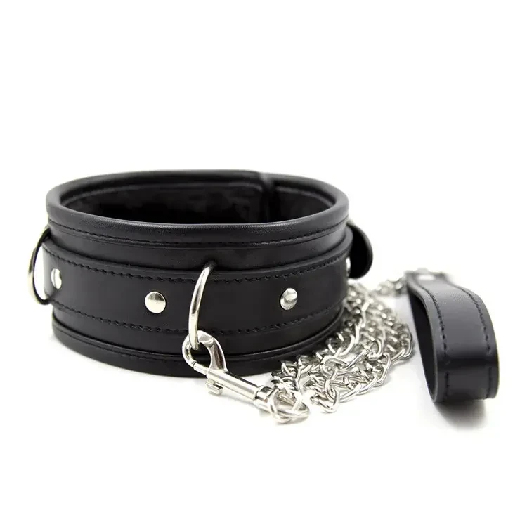 collar bdsm rojo y negro ajustable