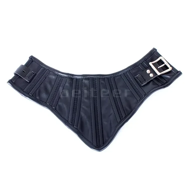 collar de sumision falso cuero negro