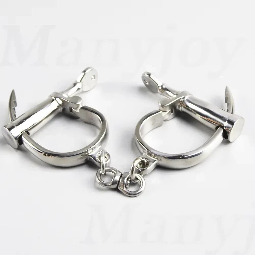 esposas metalicas bdsm con herradura