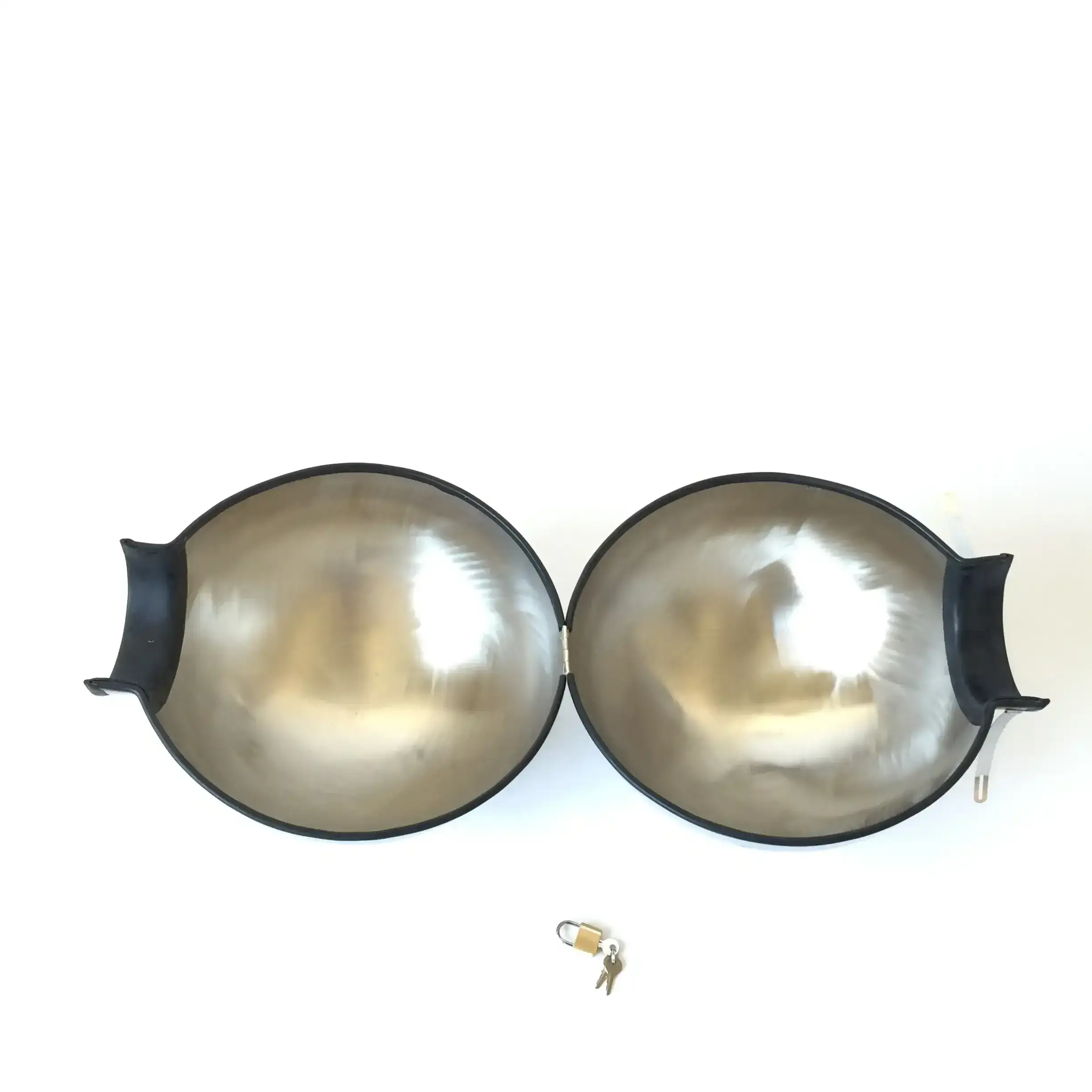 esposas plateadas para bondage