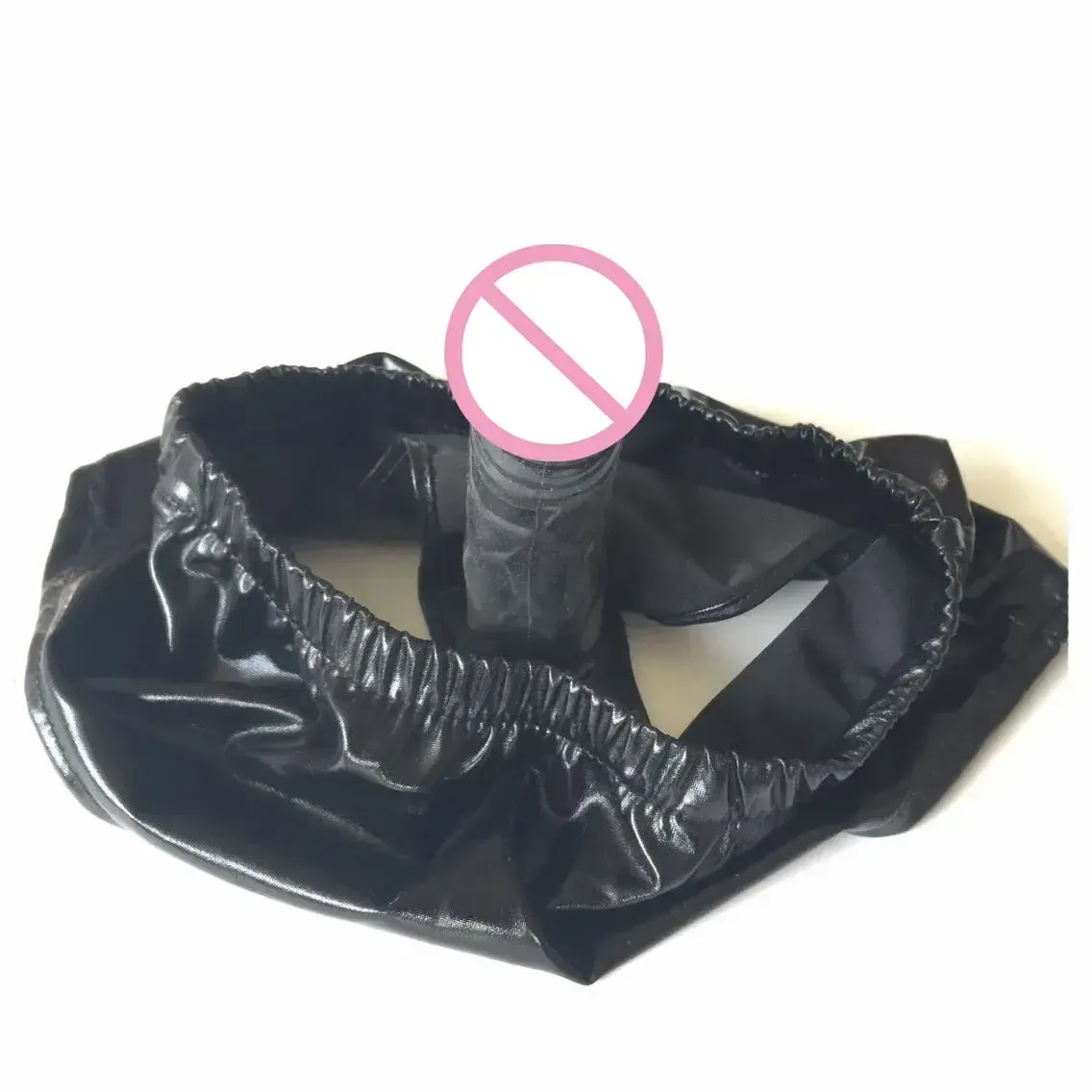 isensualflow es tanga de cuero negro con plug anal