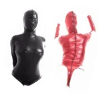 máscara facial bdsm de cuero brillante